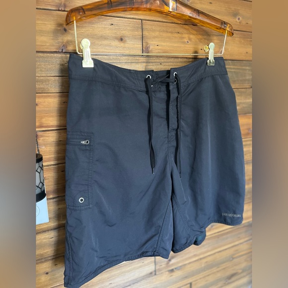 Patagonia men’s cargo shorts color gray size 36 waist - Picture 3 of 7